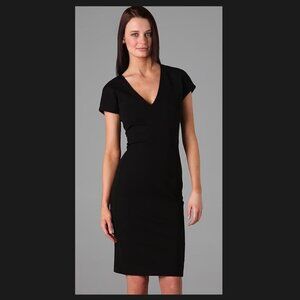 DIANE VON FURSTENBERG "Dreama" little black dress Size 8 Vintage D2755166P11
